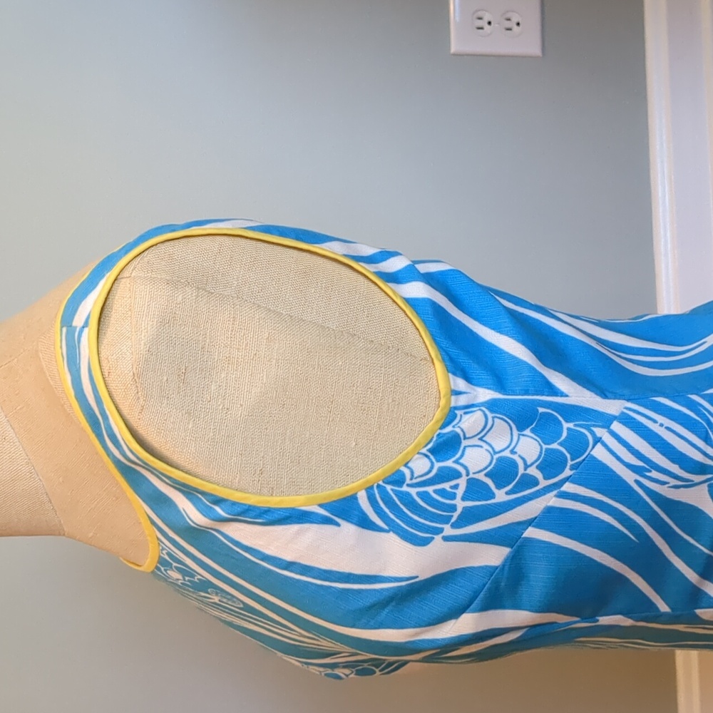 Lilly Pulitzer Delia Shift Resort White, Blue & Yellow Joe Fish Dress size 4 - Picture 5 of 16